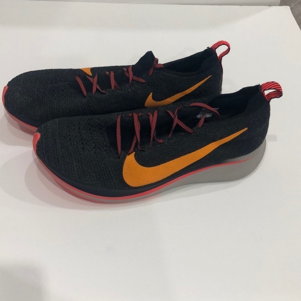Nike Zoom Flyknit Racing/Running Size 7 - Picture 3 of 12